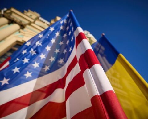 В законопроєкт США про допомогу Україні подали більше сотні правок