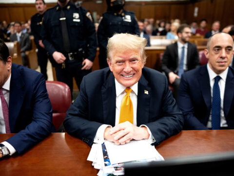 У справі Трампа про підкуп порнозірки розпочалися дебати присяжних для ухвалення вердикту