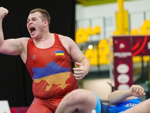 Вишневецький здобув перемогу на молодіжному ЧЄ з боротьби