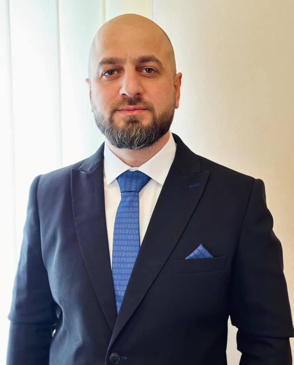 Поворотний момент у грузинській політиці: Ладо Гамсахурдія і «Грузинська єдність»