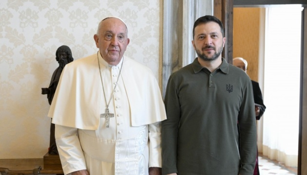 Зеленський зустрівся з Папою Римським