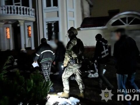 На об’єктах Укрзалізниці - масштабні обшуки у справі про перепродаж квитків