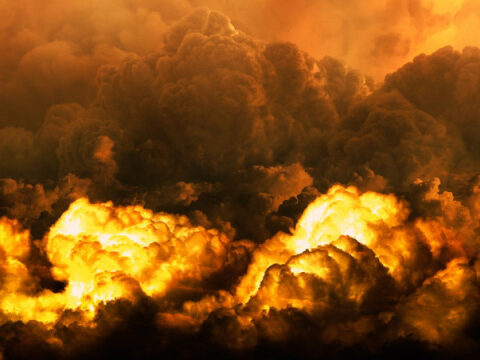 У Росії заявили про збиття 90 безпілотників, є влучання в НПЗ у Краснодарському краї