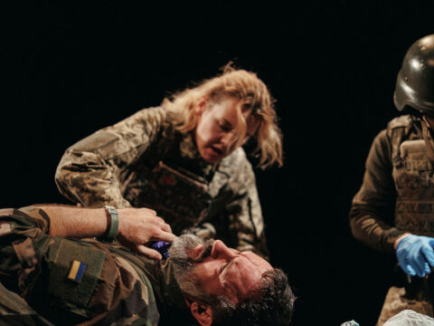 У Театрі – «Військова мама», або У війни не/жіноче обличчя?