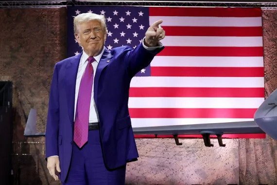 Трамп очікує історичну зустріч Зеленського та Путіна за одним столом