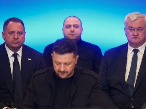 Україна та РФ провели конструктивні переговори в Стамбулі