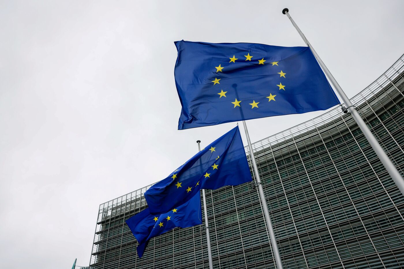 ЄС запровадив санкції проти китайських банків через співпрацю з Росією
