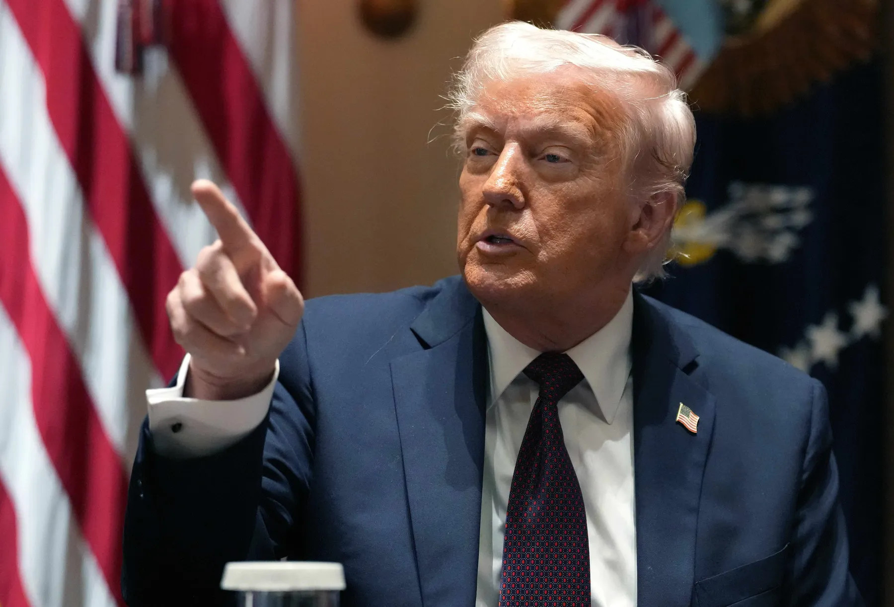 Трамп заявив, що якщо Путін не погодиться на мир, саміт відбудеться без нього