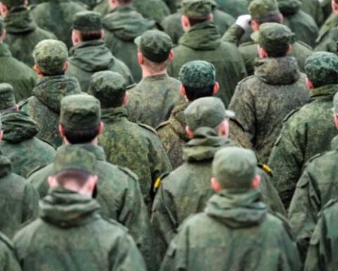 Державна дума РФ ухвалила закон про круглорічний призов