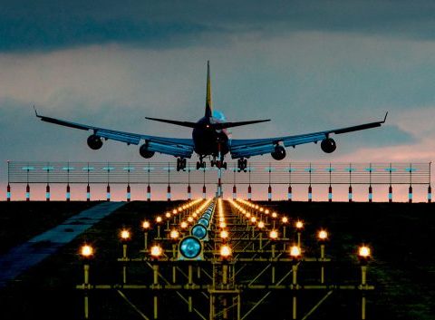 Дрони паралізують аеропорти Європи, Ryanair закликає до рішучих дій