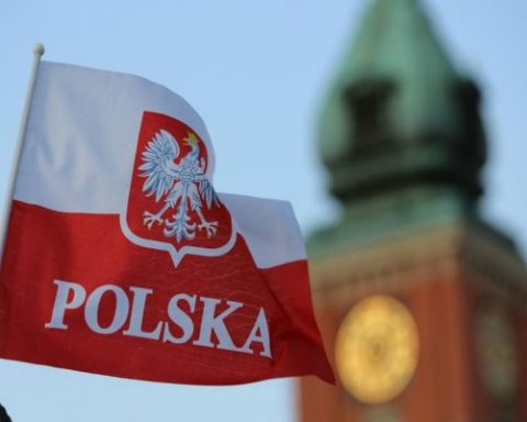 Польща ввела санкції проти постачальників сталі до Росії