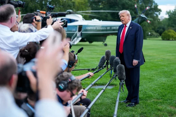 Трамп і Кім Чен Ин планують зустріч у демілітаризованій зоні