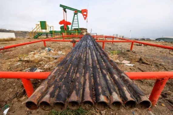 Болгарія обмежила експорт пального до ЄС через санкції проти «Лукойлу» та «Роснефті»