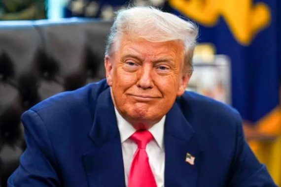 Посадовці США намагаються запобігти підриву боєголовок Трампом