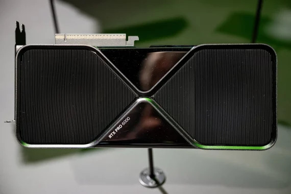 США переглядають експортні обмеження на продаж чіпів Nvidia H200 до Китаю