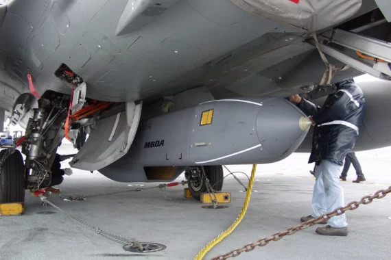 Франція заблокувала план ЄС щодо закупівлі ракет Storm Shadow для України