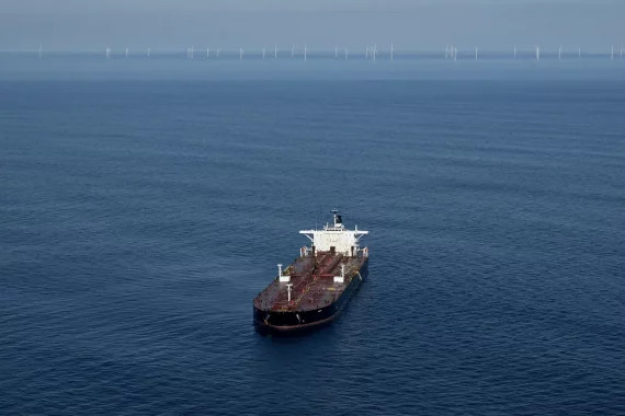 США змінили правила санкцій щодо транспортування російської нафти танкерами