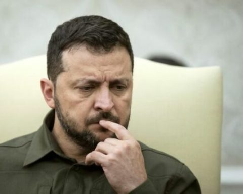 Зеленський очікує поновлення американських санкцій проти рф під час війни в Перській затоці