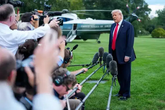 Трамп: США мають повний контроль над ситуацією в Ормузькій протоці