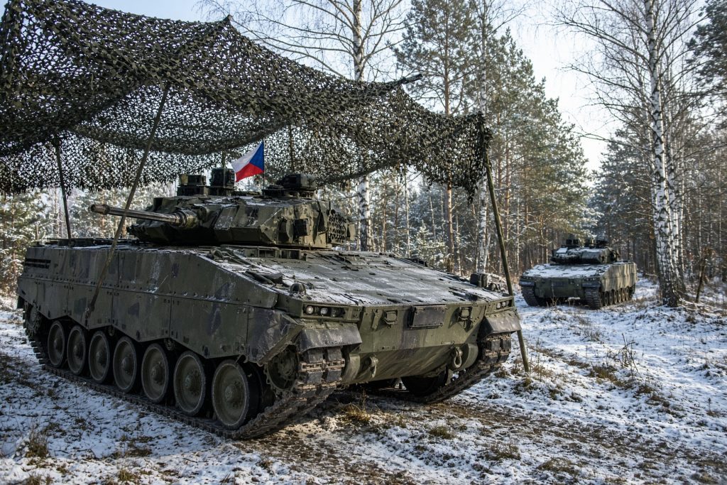 Чехія заявила про готовність направити дві механізовані бригади до країн Балтії у разі нападу Росії